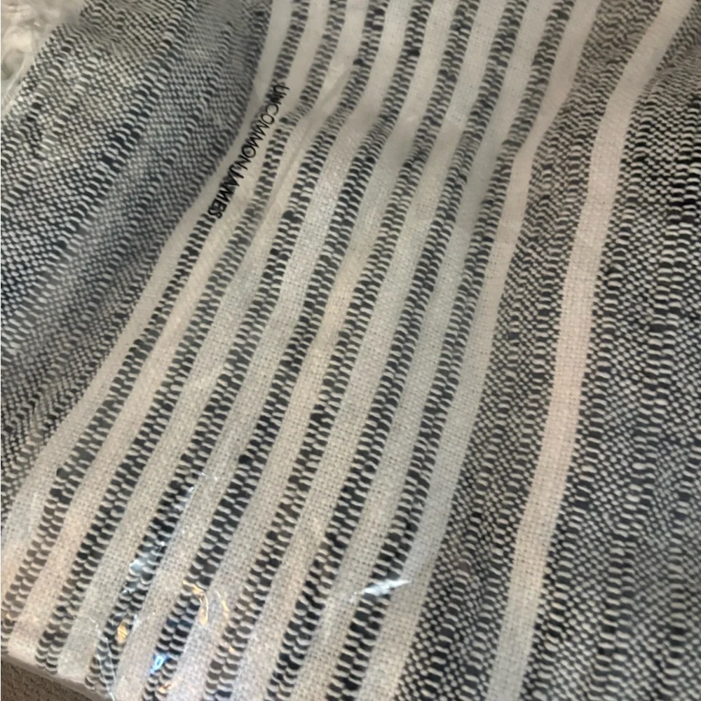 NEW Uncommon James black and white throw bracelet